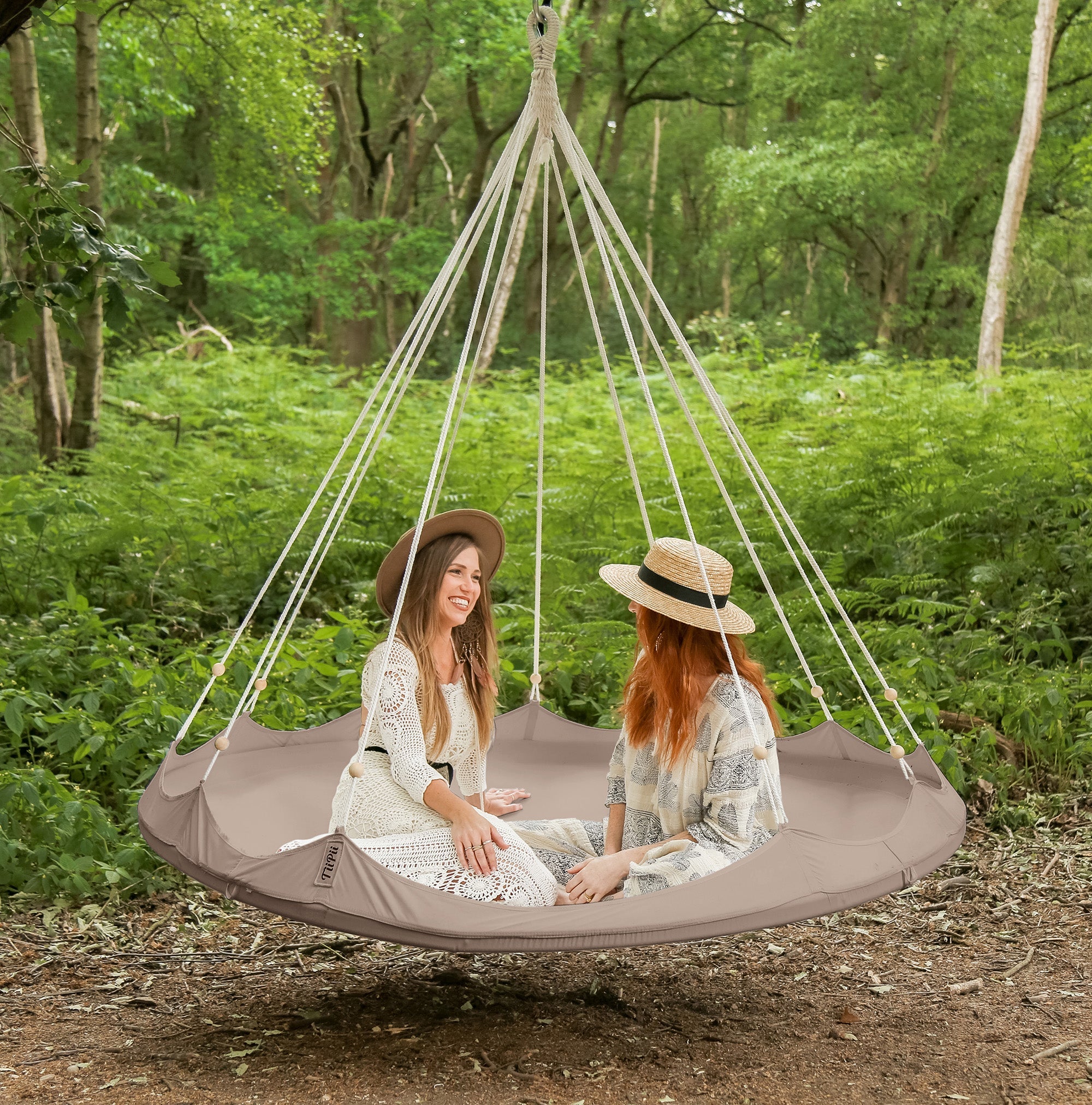 Indoor Daybed (Large) *Available in Sets only*