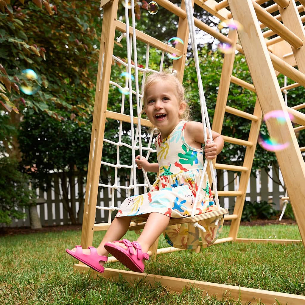 Avenlur Magnolia - Outdoor and Indoor - Real Wood 7-in-1 Playset