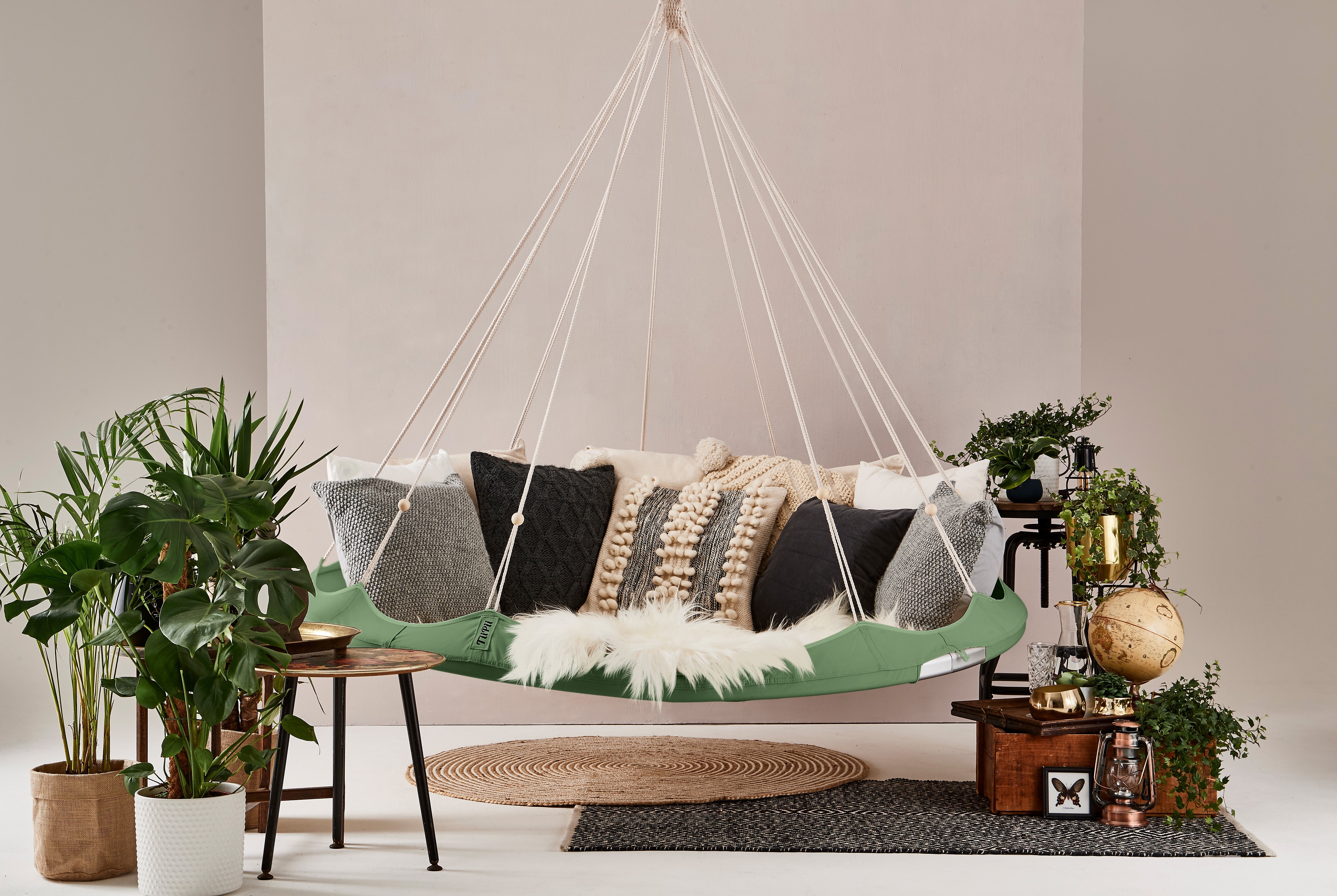 Indoor Daybed (Large) *Available in Sets only*