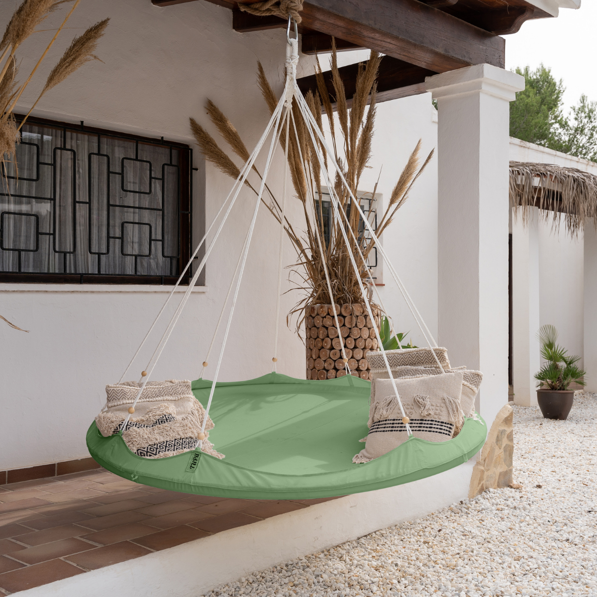 Indoor Daybed (Large) *Available in Sets only*