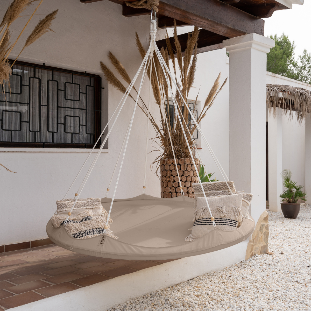 Indoor Daybed (Large) *Available in Sets only*