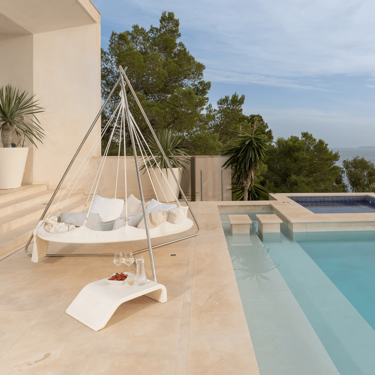 Outdoor TiiPii Bed Range
